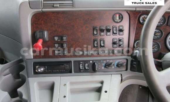 Buy Used Scania Irizar White Truck in Beitbridge in Matabeleland South Buy Used Scania Irizar White Truck in Beitbridge in Matabeleland South