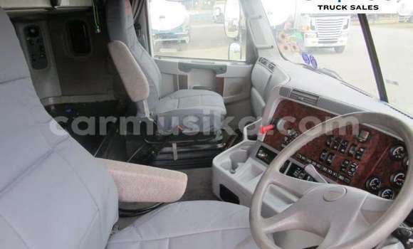 Buy Used Scania Irizar White Truck in Beitbridge in Matabeleland South Buy Used Scania Irizar White Truck in Beitbridge in Matabeleland South