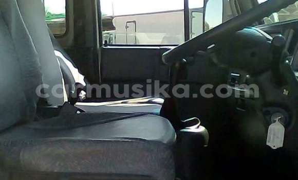 Acheter Occasion Utilitaire Nissan UD Blanc à Beitbridge, Matabeleland South Acheter Occasion Utilitaire Nissan UD Blanc à Beitbridge, Matabeleland South