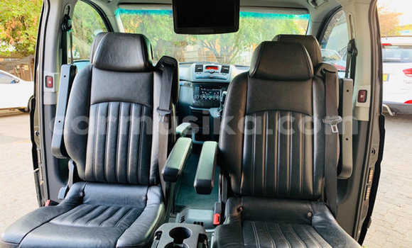 Acheter Occasion Voiture Mercedes Viano Noir à Beitbridge, Matabeleland South Acheter Occasion Voiture Mercedes Viano Noir à Beitbridge, Matabeleland South