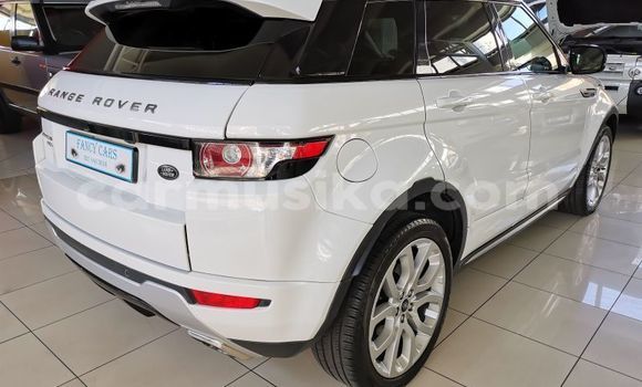 Acheter Occasion Voiture Land Rover Range Rover Blanc à Beitbridge, Matabeleland South Acheter Occasion Voiture Land Rover Range Rover Blanc à Beitbridge, Matabeleland South
