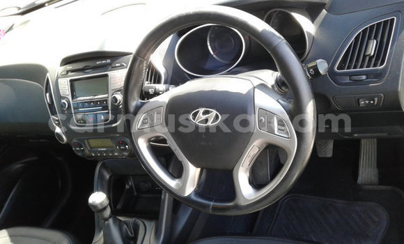 Buy Used Hyundai ix35 White Car in Beitbridge in Matabeleland South Buy Used Hyundai ix35 White Car in Beitbridge in Matabeleland South