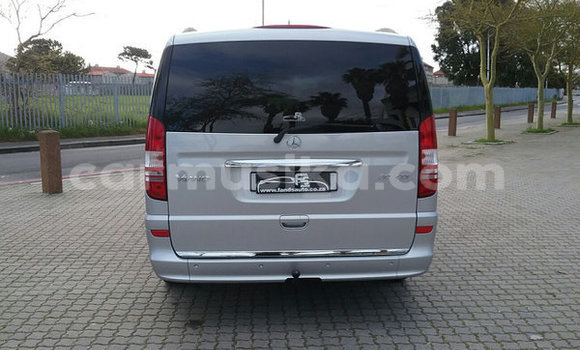 Tenga Tsaru Mercedes‒Benz Viano Sirivha Mota in Beitbridge in Matabeleland South Tenga Tsaru Mercedes‒Benz Viano Sirivha Mota in Beitbridge in Matabeleland South