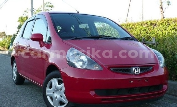 Acheter Occasion Voiture Honda Fit Rouge à Beitbridge, Matabeleland South Acheter Occasion Voiture Honda Fit Rouge à Beitbridge, Matabeleland South