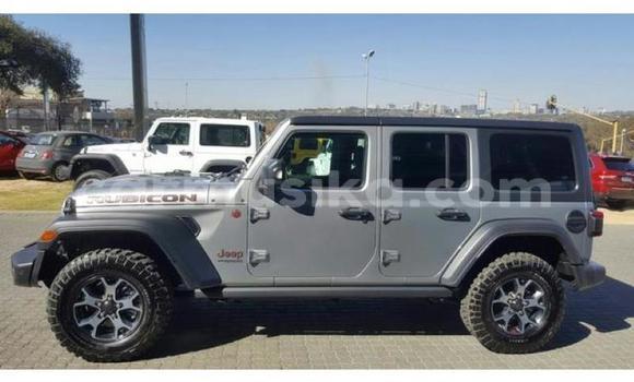 Acheter Occasion Voiture Jeep Wrangler Gris à Beitbridge, Matabeleland South Acheter Occasion Voiture Jeep Wrangler Gris à Beitbridge, Matabeleland South