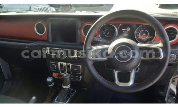 Acheter Occasion Voiture Jeep Wrangler Gris à Beitbridge, Matabeleland South Acheter Occasion Voiture Jeep Wrangler Gris à Beitbridge, Matabeleland South
