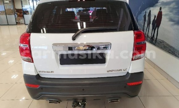 Nunua Ilio tumika Chevrolet Captiva Nyeupe Gari ndani ya Beitbridge nchini Matabeleland Kusini Nunua Ilio tumika Chevrolet Captiva Nyeupe Gari ndani ya Beitbridge nchini Matabeleland Kusini