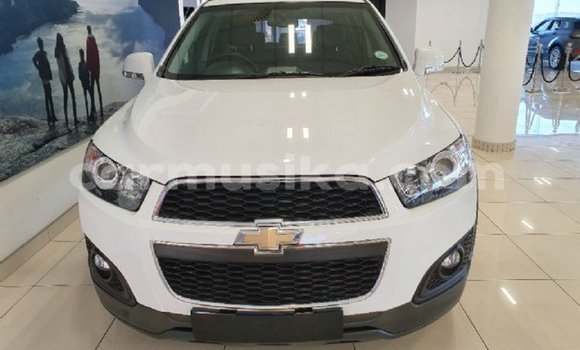 Nunua Ilio tumika Chevrolet Captiva Nyeupe Gari ndani ya Beitbridge nchini Matabeleland Kusini Nunua Ilio tumika Chevrolet Captiva Nyeupe Gari ndani ya Beitbridge nchini Matabeleland Kusini