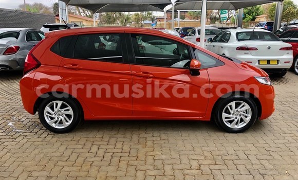 Tenga Tsaru Honda Jazz Zvimwe Mota in Beitbridge in Matabeleland South Tenga Tsaru Honda Jazz Zvimwe Mota in Beitbridge in Matabeleland South