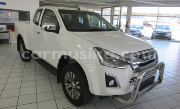 Acheter Occasion Voiture Isuzu KB Blanc à Beitbridge, Matabeleland South Acheter Occasion Voiture Isuzu KB Blanc à Beitbridge, Matabeleland South