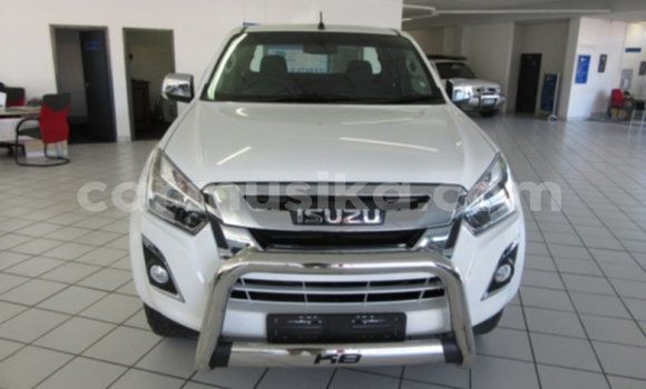 Acheter Occasion Voiture Isuzu KB Blanc à Beitbridge, Matabeleland South Acheter Occasion Voiture Isuzu KB Blanc à Beitbridge, Matabeleland South