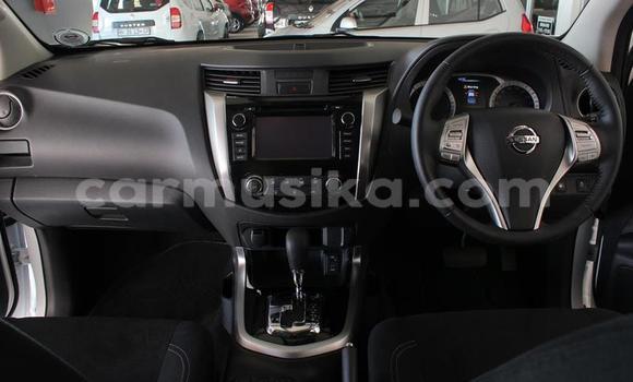 Buy Used Nissan Navara Other Car in Beitbridge in Matabeleland South Buy Used Nissan Navara Other Car in Beitbridge in Matabeleland South