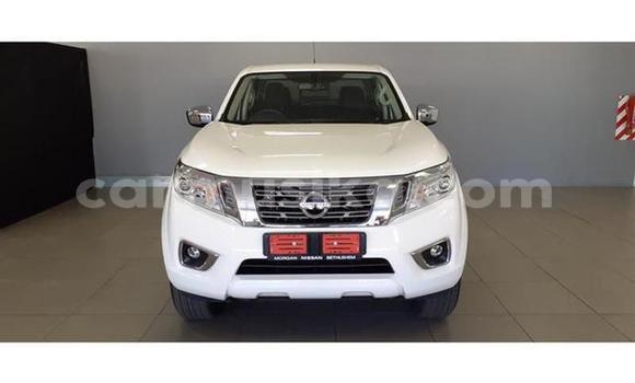 Nunua Ilio tumika Nissan Navara Nyeupe Gari ndani ya Beitbridge nchini Matabeleland Kusini Nunua Ilio tumika Nissan Navara Nyeupe Gari ndani ya Beitbridge nchini Matabeleland Kusini