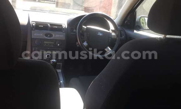 Buy Used Ford Mondeo Silver Car in Chitungwiza in Harare Buy Used Ford Mondeo Silver Car in Chitungwiza in Harare
