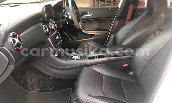 Tenga Tsaru Mercedes‒Benz A–Class Chena Mota in Beitbridge in Matabeleland South Tenga Tsaru Mercedes‒Benz A–Class Chena Mota in Beitbridge in Matabeleland South