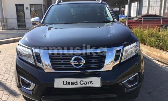Buy Used Nissan Navara Black Car in Beitbridge in Matabeleland South Buy Used Nissan Navara Black Car in Beitbridge in Matabeleland South