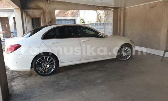 Buy Used Mercedes‒Benz 250 White Car in Harare in Harare Buy Used Mercedes‒Benz 250 White Car in Harare in Harare