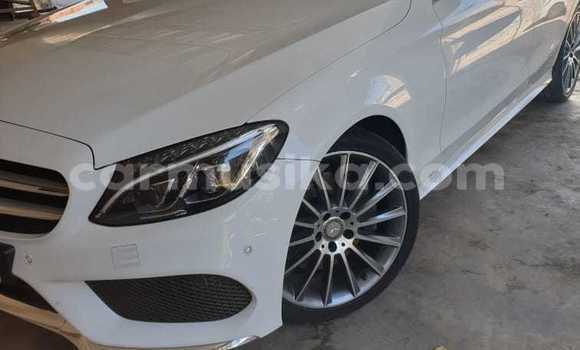 Buy Used Mercedes‒Benz 250 White Car in Harare in Harare Buy Used Mercedes‒Benz 250 White Car in Harare in Harare