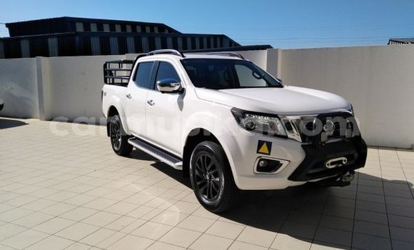 Tenga Tsaru Nissan Navara Chena Mota in Beitbridge in Matabeleland South Tenga Tsaru Nissan Navara Chena Mota in Beitbridge in Matabeleland South