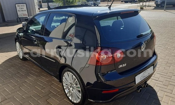 Buy Used Volkswagen Golf R32 Black Car in Harare in Harare Buy Used Volkswagen Golf R32 Black Car in Harare in Harare