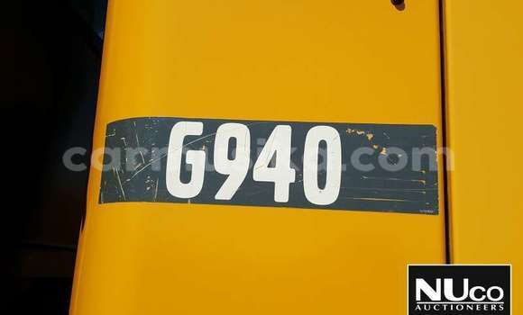 Acheter Occasion Utilitaire Volvo F4 Beige à Beitbridge, Matabeleland South Acheter Occasion Utilitaire Volvo F4 Beige à Beitbridge, Matabeleland South