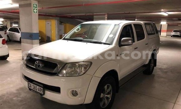 Nunua Ilio tumika Toyota Hilux Nyeupe Gari ndani ya Beitbridge nchini Matabeleland Kusini Nunua Ilio tumika Toyota Hilux Nyeupe Gari ndani ya Beitbridge nchini Matabeleland Kusini