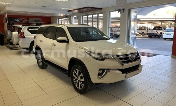 Tenga Tsaru Toyota Fortuner Chena Mota in Harare in Harare Tenga Tsaru Toyota Fortuner Chena Mota in Harare in Harare