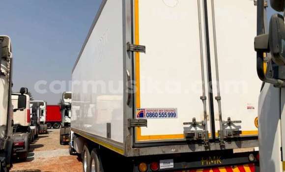 Tenga Tsaru Scania R420 Chena Rori in Harare in Harare Tenga Tsaru Scania R420 Chena Rori in Harare in Harare