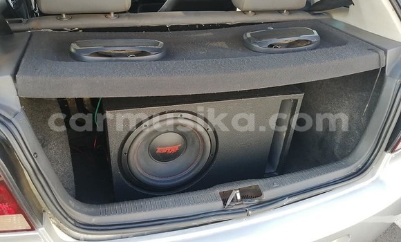 Acheter Occasion Voiture Volkswagen Polo Gris à Beitbridge, Matabeleland South Acheter Occasion Voiture Volkswagen Polo Gris à Beitbridge, Matabeleland South