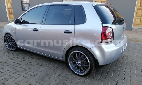 Acheter Occasion Voiture Volkswagen Polo Gris à Beitbridge, Matabeleland South Acheter Occasion Voiture Volkswagen Polo Gris à Beitbridge, Matabeleland South