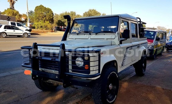 Tenga Tsaru Toyota Land Cruiser Chena Mota in Beitbridge in Matabeleland South Tenga Tsaru Toyota Land Cruiser Chena Mota in Beitbridge in Matabeleland South