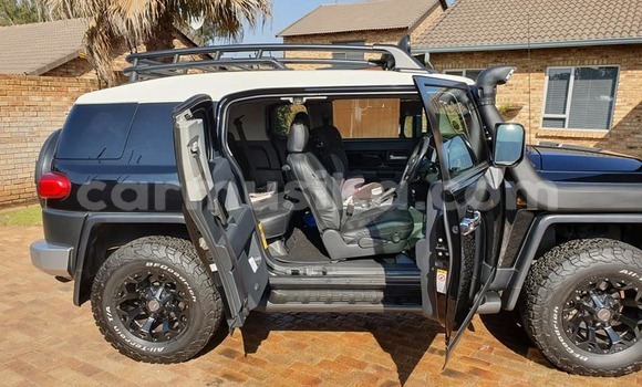 Acheter Occasion Voiture Toyota FJ Cruiser Noir à Harare, Harare Acheter Occasion Voiture Toyota FJ Cruiser Noir à Harare, Harare