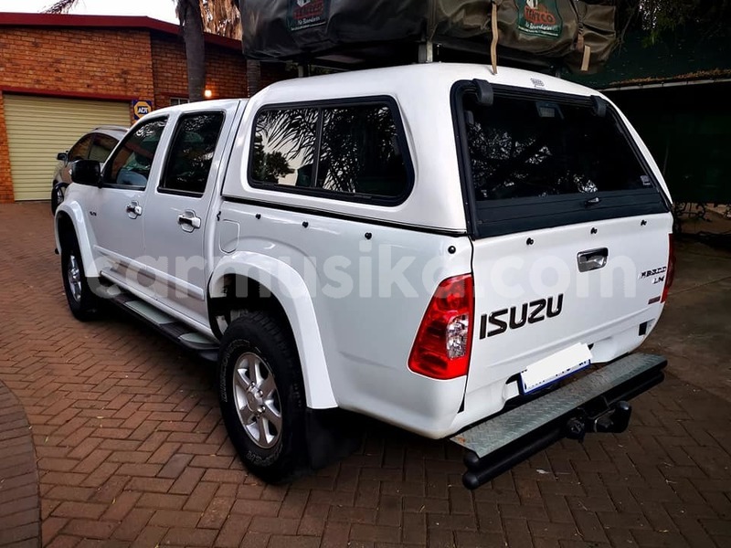 Big with watermark isuzu kb matabeleland south beitbridge 7798