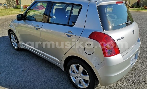 Buy Used Suzuki Swift Silver Car in Beitbridge in Matabeleland South Buy Used Suzuki Swift Silver Car in Beitbridge in Matabeleland South
