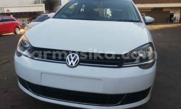 Buy Used Volkswagen Polo White Car in Beitbridge in Matabeleland South Buy Used Volkswagen Polo White Car in Beitbridge in Matabeleland South