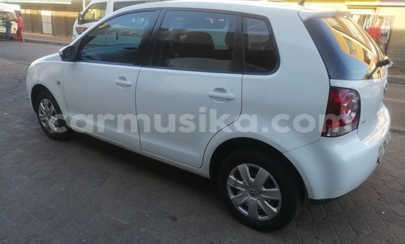 Buy Used Volkswagen Polo White Car in Beitbridge in Matabeleland South Buy Used Volkswagen Polo White Car in Beitbridge in Matabeleland South