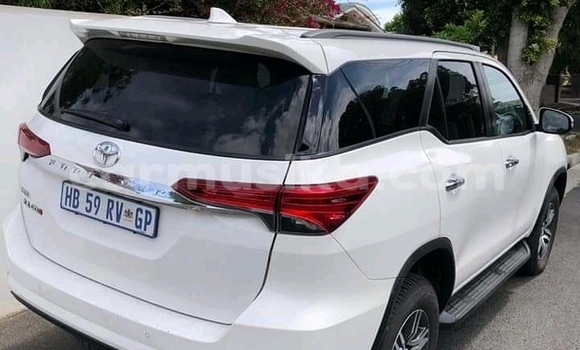 Tenga Tsaru Toyota Fortuner Chena Mota in Beitbridge in Matabeleland South Tenga Tsaru Toyota Fortuner Chena Mota in Beitbridge in Matabeleland South