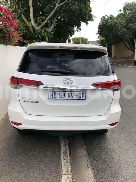 Big with watermark toyota fortuner matabeleland south beitbridge 7807