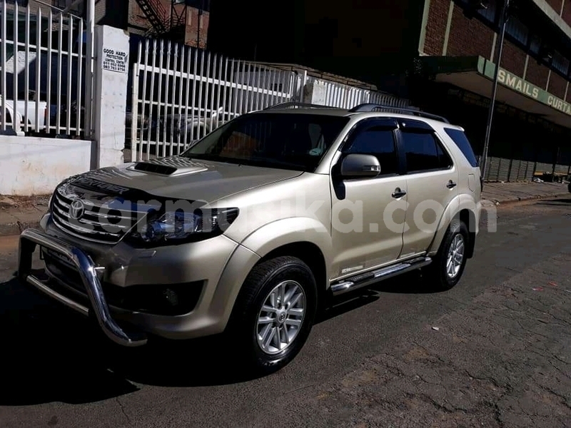 Big with watermark toyota fortuner matabeleland south beitbridge 7811