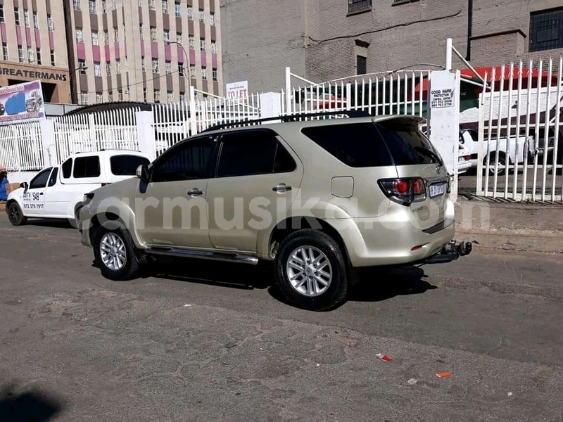 Big with watermark toyota fortuner matabeleland south beitbridge 7811