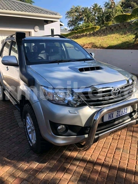 Big with watermark toyota fortuner matabeleland south beitbridge 7812