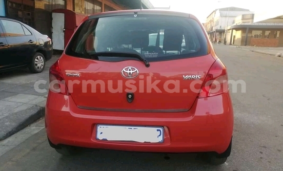 Tenga Tsaru Toyota Yaris Tsvuku Mota in Beitbridge in Matabeleland South Tenga Tsaru Toyota Yaris Tsvuku Mota in Beitbridge in Matabeleland South