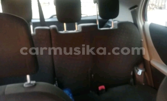Tenga Tsaru Toyota Yaris Tsvuku Mota in Beitbridge in Matabeleland South Tenga Tsaru Toyota Yaris Tsvuku Mota in Beitbridge in Matabeleland South