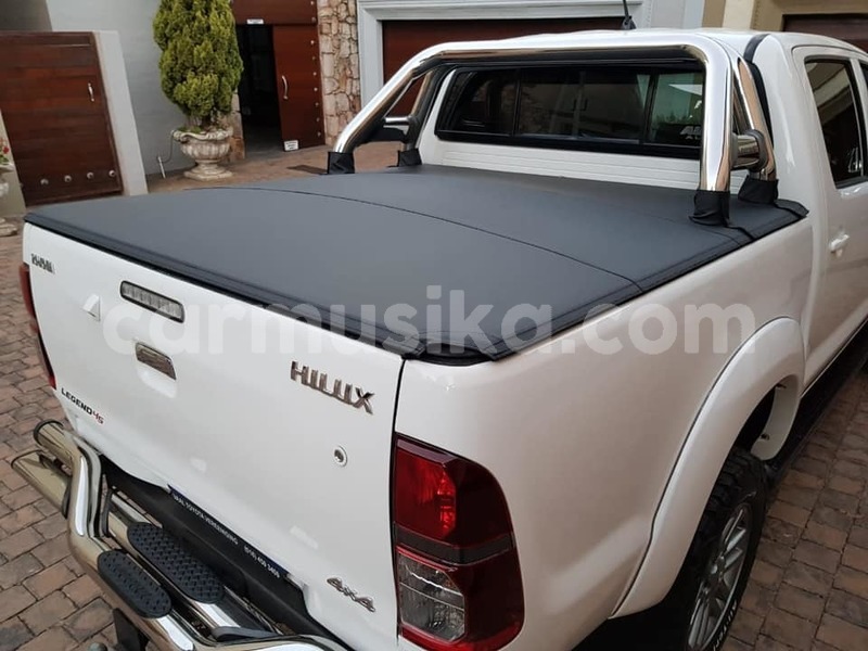 Big with watermark toyota hilux matabeleland south beitbridge 7822