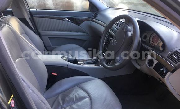 Acheter Occasion Voiture Mercedes‒Benz E–Class Autre à Harare, Harare Acheter Occasion Voiture Mercedes‒Benz E–Class Autre à Harare, Harare