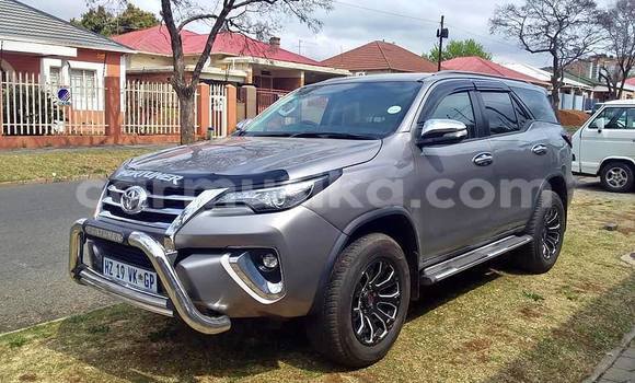 Acheter Occasion Voiture Toyota Fortuner Autre à Beitbridge, Matabeleland South Acheter Occasion Voiture Toyota Fortuner Autre à Beitbridge, Matabeleland South