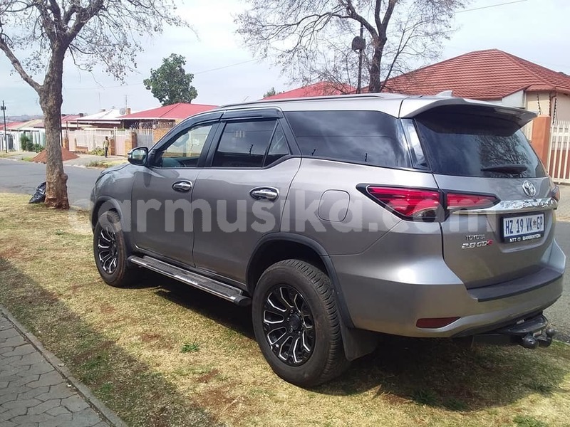 Big with watermark toyota fortuner matabeleland south beitbridge 7826