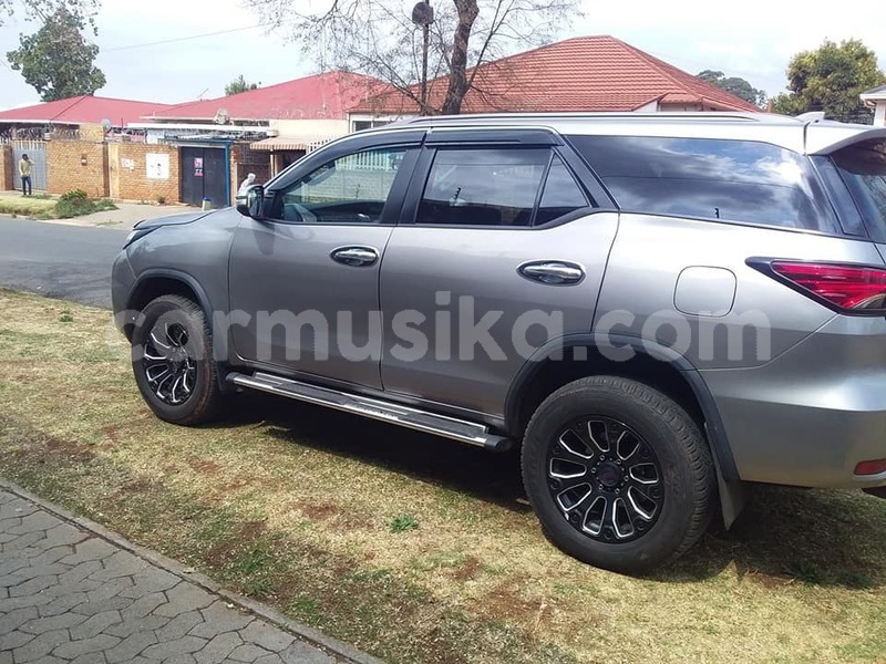 Big with watermark toyota fortuner matabeleland south beitbridge 7826