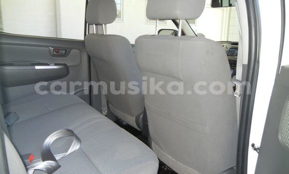 Acheter Occasion Voiture Toyota Hilux Blanc à Greendale, Harare Acheter Occasion Voiture Toyota Hilux Blanc à Greendale, Harare