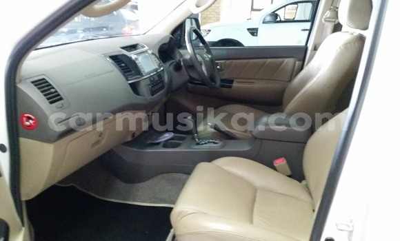 Tenga Tsaru Toyota Fortuner Chena Mota in Beitbridge in Matabeleland South Tenga Tsaru Toyota Fortuner Chena Mota in Beitbridge in Matabeleland South